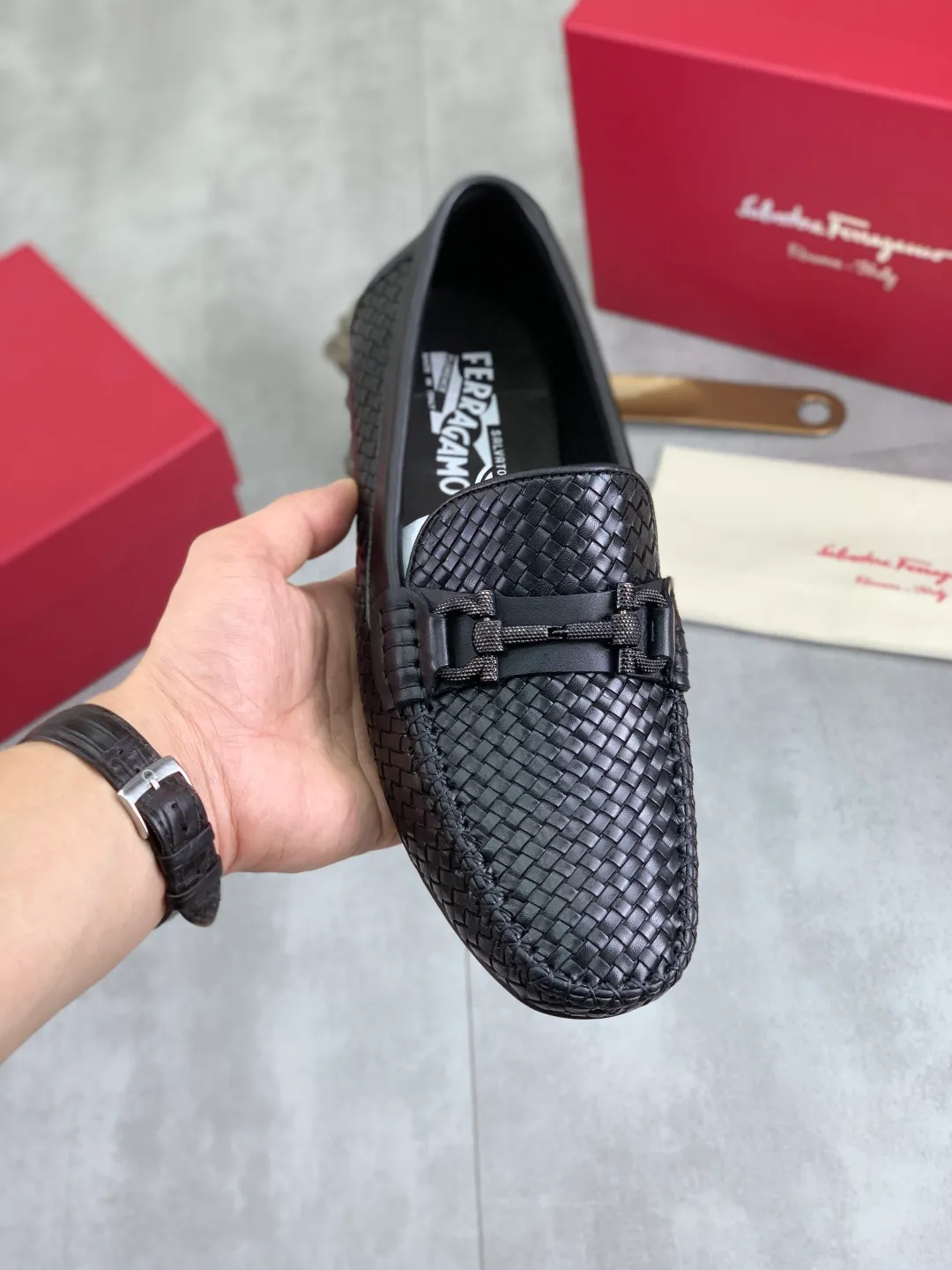 Men's men's shoes 💰P520 new high quality [Ferragamo/Ferragamo] latest model original imported calfskin, imported cowhide lining + original luxury metal buckle + original combination outsole Comparison without pressure Code number: 38-44 (45 customized)